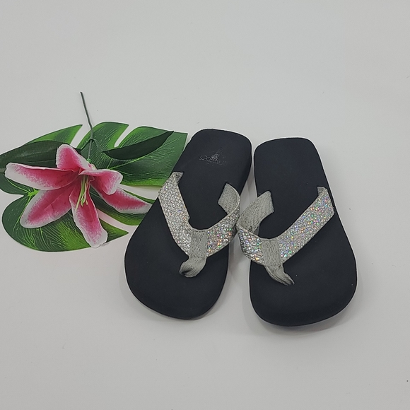 Corkys Other - Corkys iridescent silver girls flip flops. Size 1